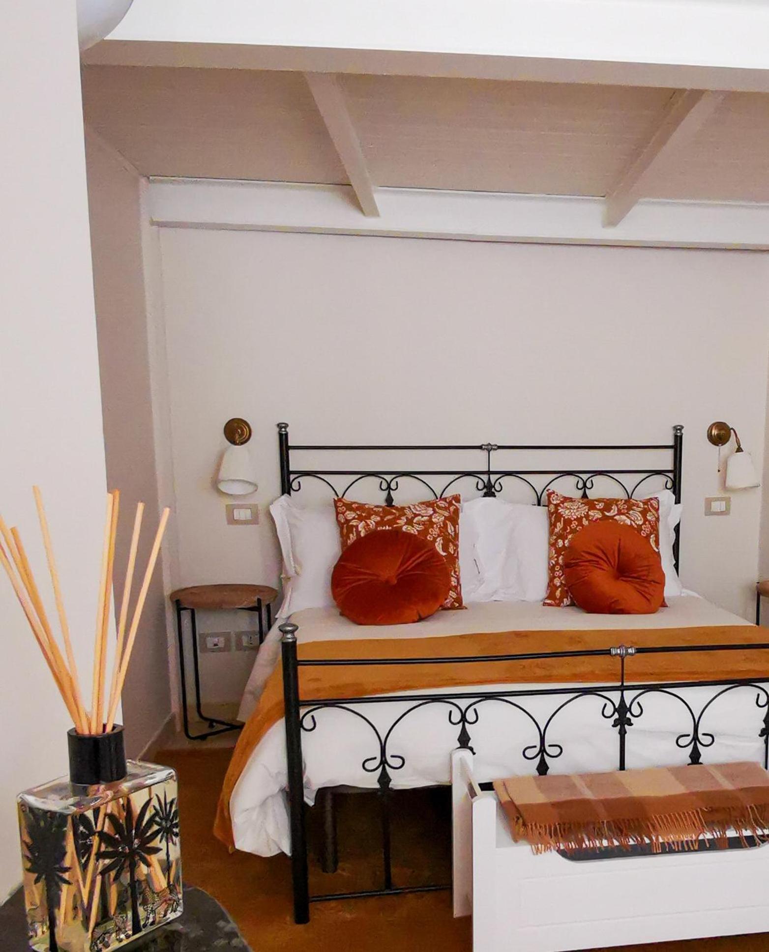 Donna Rosa - Main Avenue Villa Taormina Luaran gambar