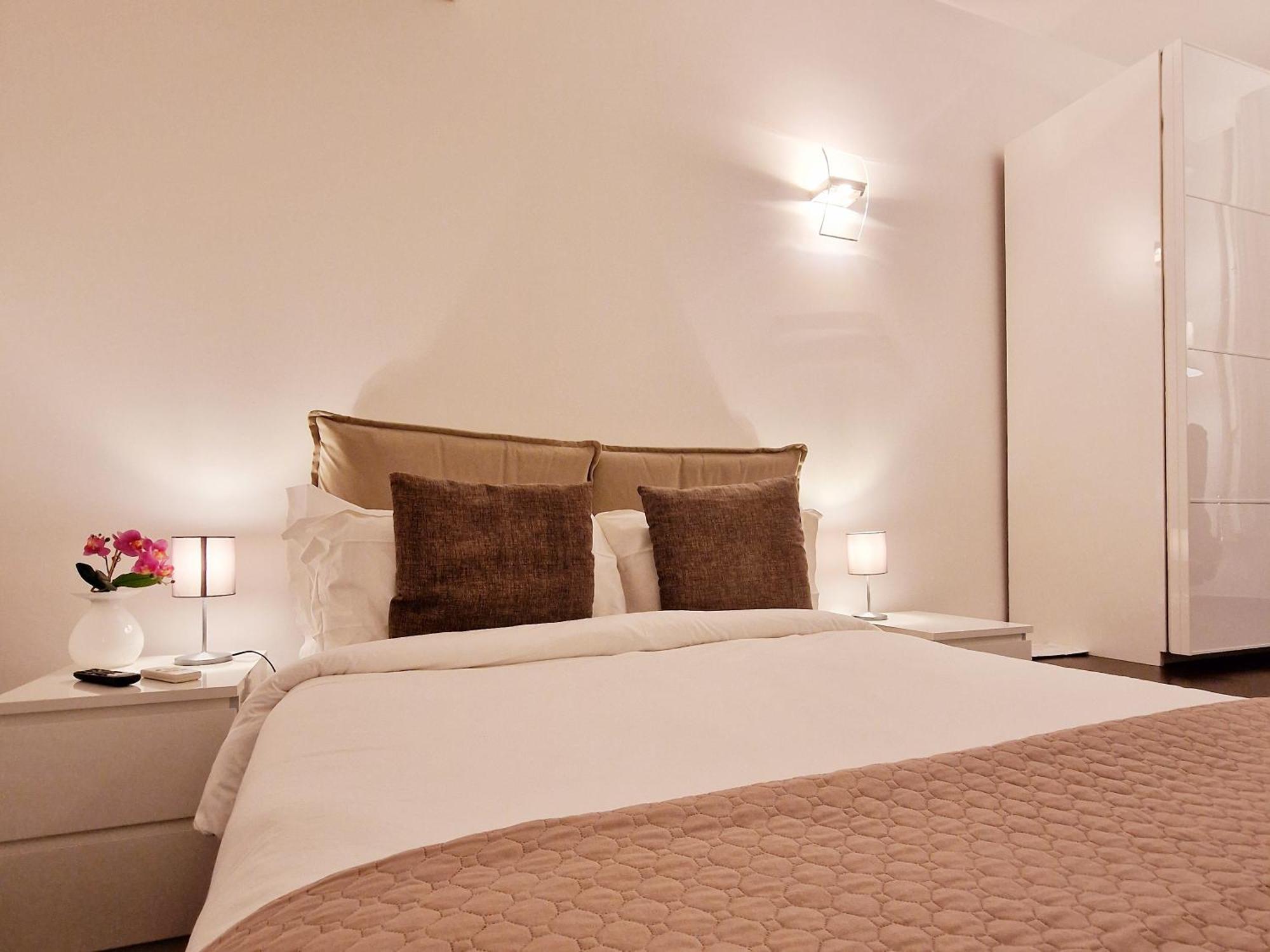Donna Rosa - Main Avenue Villa Taormina Luaran gambar