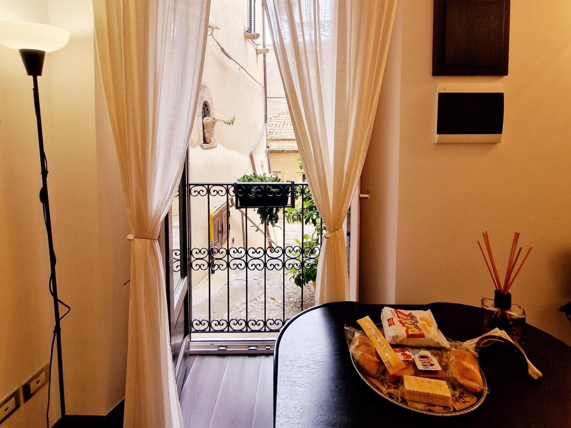 Donna Rosa - Main Avenue Villa Taormina Luaran gambar